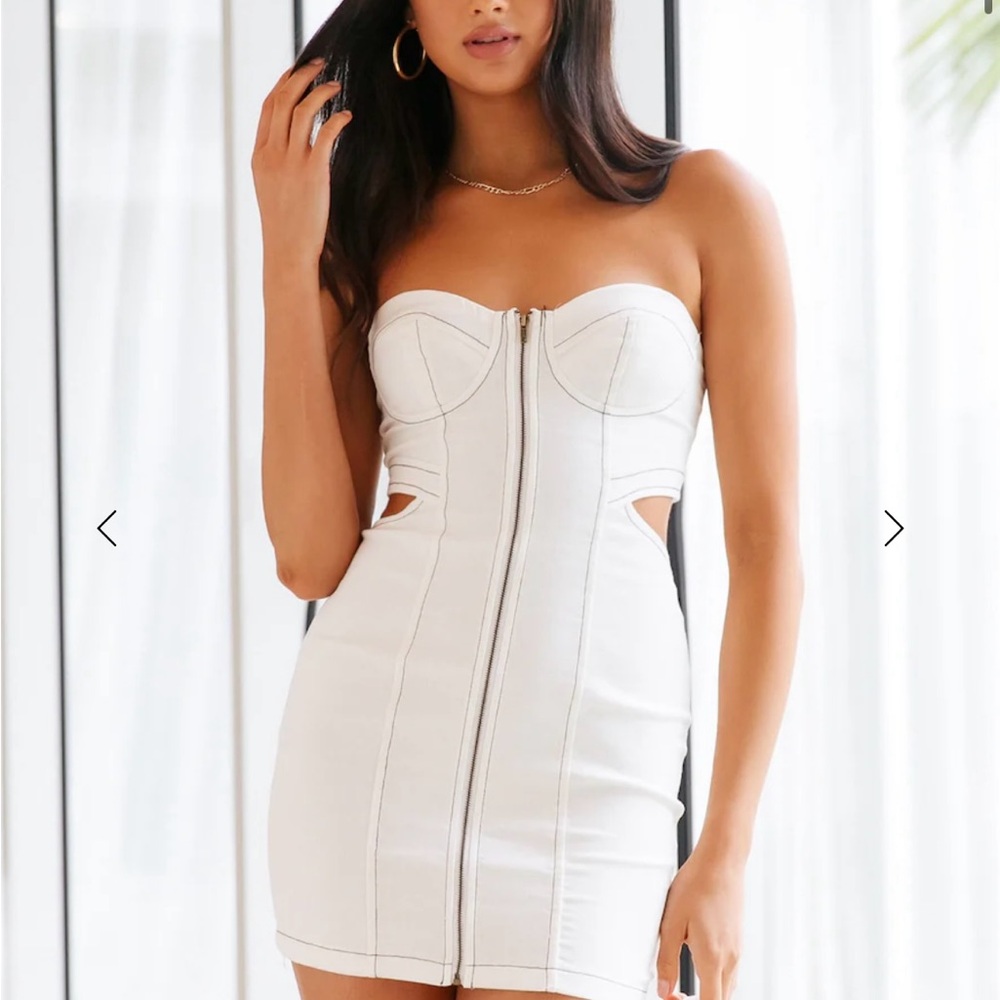 Hello Molly White Strapless Mini Dress